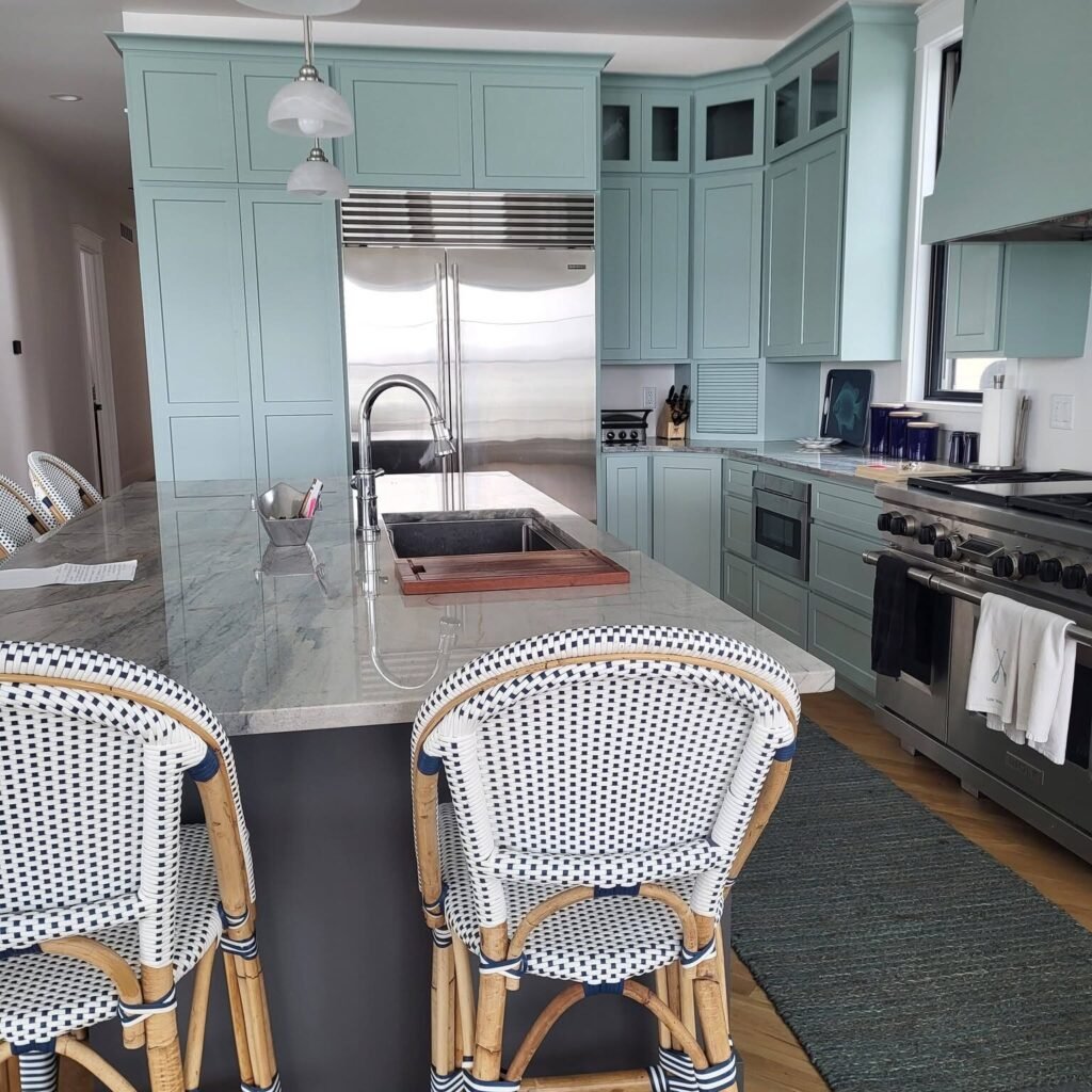 Custom kitchen island with Amish-built cabinets in Valparaiso, Indiana